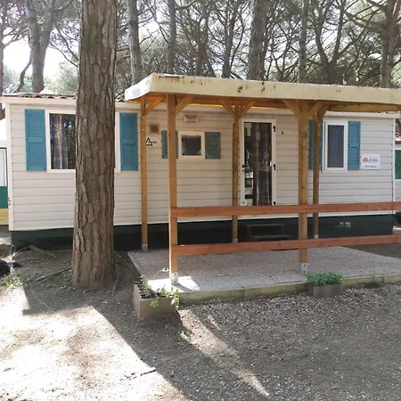 בית נופש Mipro Mobilhome 5 *