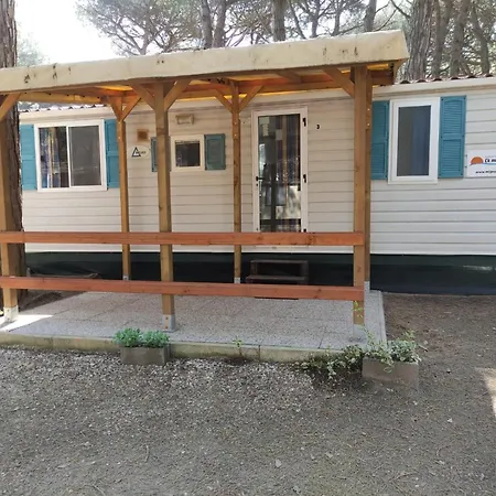 Mipro Mobilhome 5 * Lido di Spina