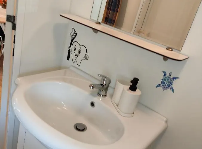 Mipro Mobilhome 5 * Lido di Spina