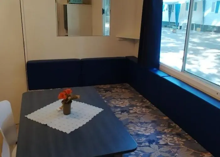 Mipro Mobilhome 5 * Lido di Spina