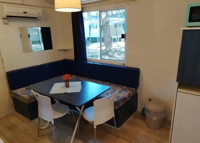 بيت للعطل Mipro Mobilhome 5 *